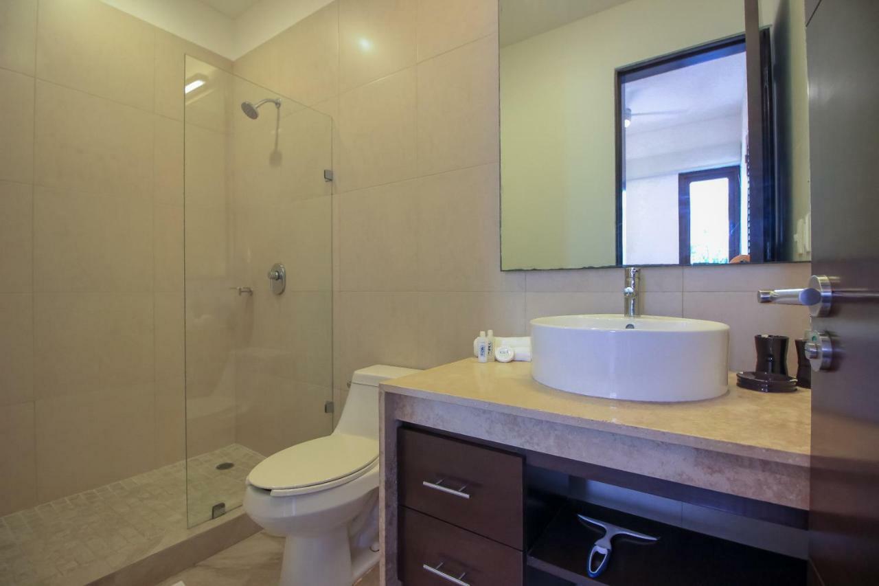 Apartments In Gated Residential Within Bahia Principe Grounds Akumal Exterior photo